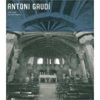  Antoni Gaudi